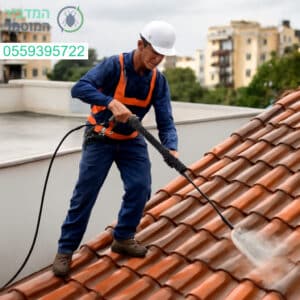 ניקוי גגות מקצועי בחולון עם ציוד מתקדם ותוצאה מבריקה