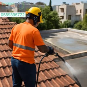 ניקוי מקצועי ויסודי של גגות בראש העין עם ציוד מתקדם ותוצאות מרהיבות