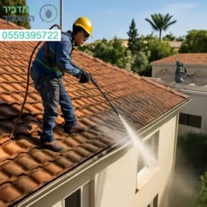 ניקוי גגות מקצועי בהרצליה עם ציוד מתקדם ותוצאות מבריקות