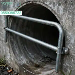 התקנת מחסום חולדות מקצועי ומדויק להגנה מוחלטת על מערכת הביוב שלכם